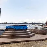 Beautiful Expansive House With Sea Views, Large Private Bedrooms Available In Shared House Vaasa