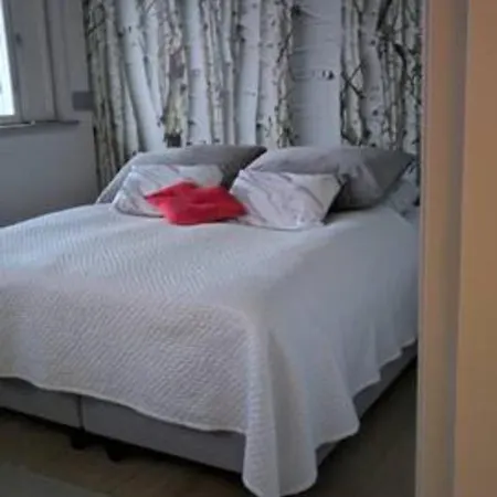 Apartment Beautiful Expansive House With Sea Views, Large Private Bedrooms Available In Shared House Vaasa