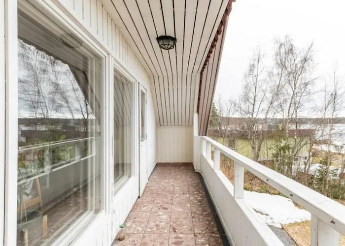 Beautiful Expansive House With Sea Views, Large Private Bedrooms Available In Shared House Apartment Vaasa